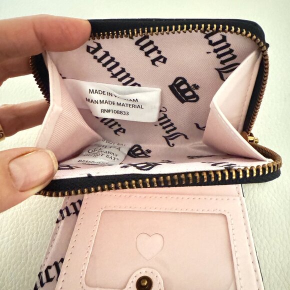 JUICY COUTURE JUICY ROMANCE HOBO BAG & WALLET BLACK BEIGE BOW KEY FOB - Picture 9 of 9